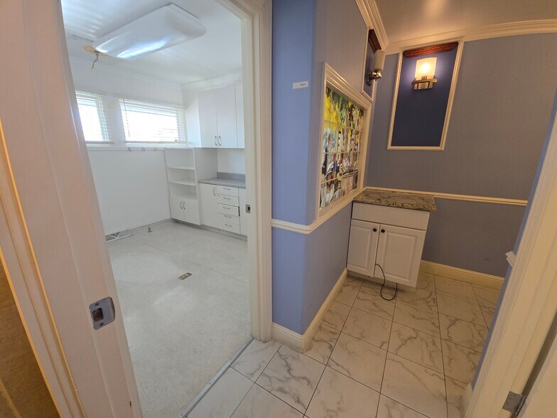 1200 Scott Blvd, Santa Clara, CA à louer - Photo du bâtiment - Image 3 de 12