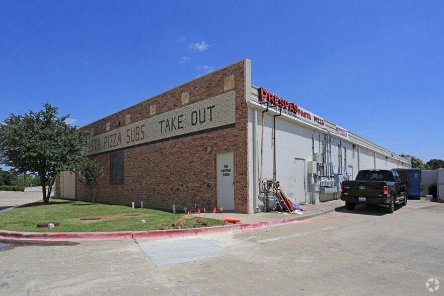 4720 Sublett Rd, Arlington, TX à louer - Photo du bâtiment - Image 2 de 2