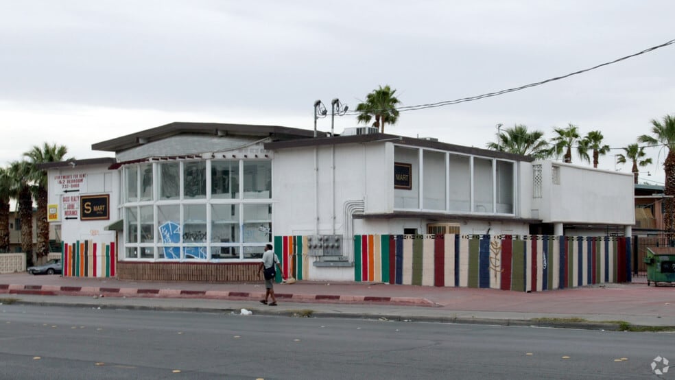 3761 Royal Crest St, Las Vegas, NV for sale - Building Photo - Image 2 of 10