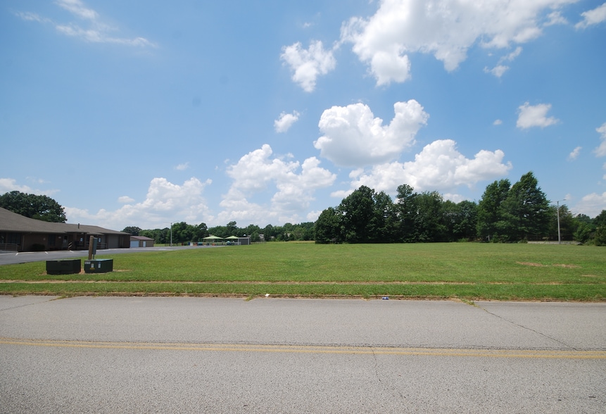 2949 US-45 Frontage byp, Jackson, TN for sale - Building Photo - Image 3 of 11