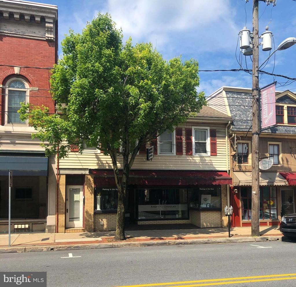 44 S Market St, Elizabethtown, PA for sale Primary Photo- Image 1 of 1