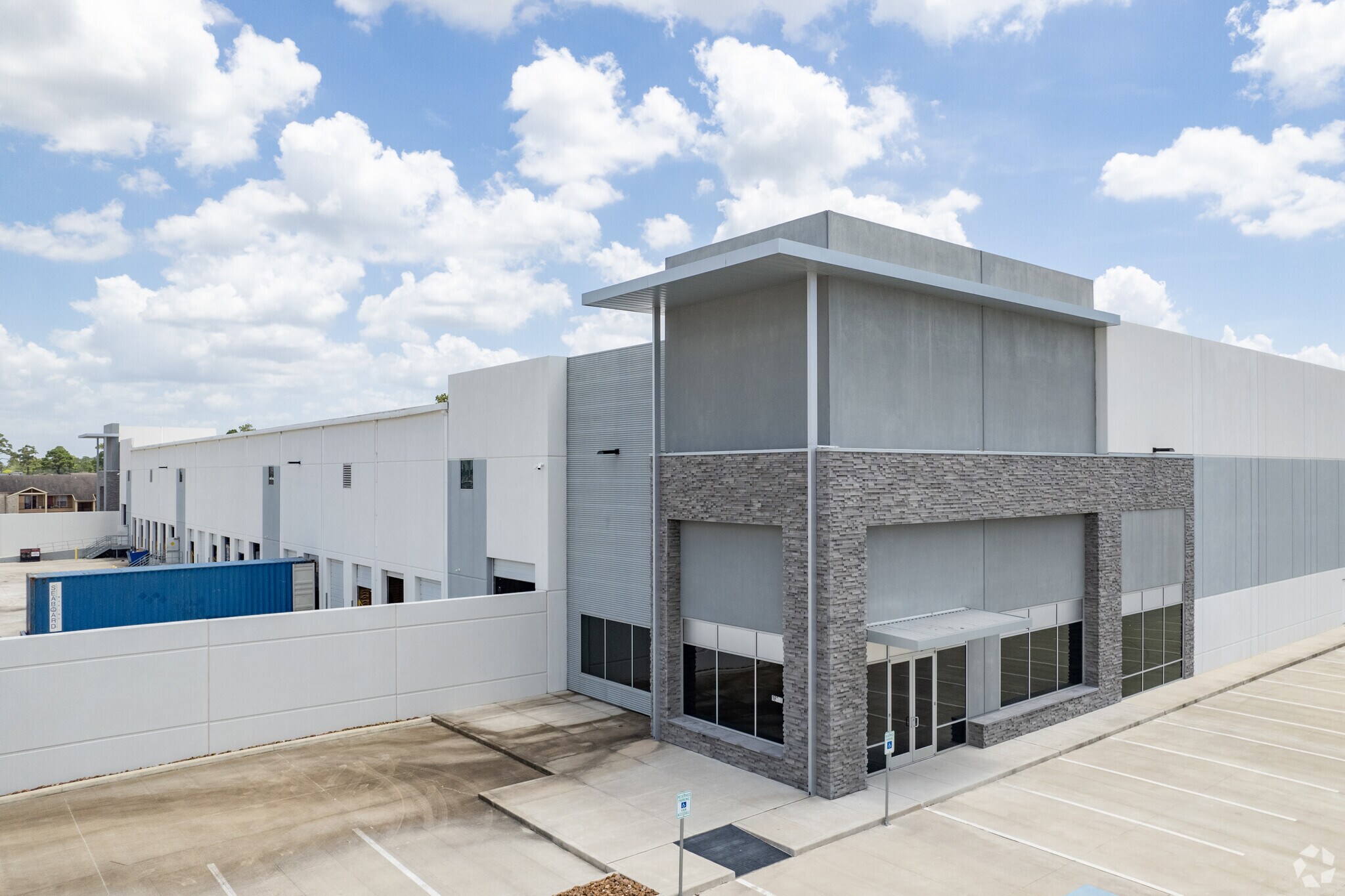 18870 Eastex Fwy N, Humble, TX for lease Building Photo- Image 1 of 4