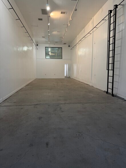 7450-7454 Melrose Ave, Los Angeles, CA à louer - Photo intérieure - Image 3 de 30