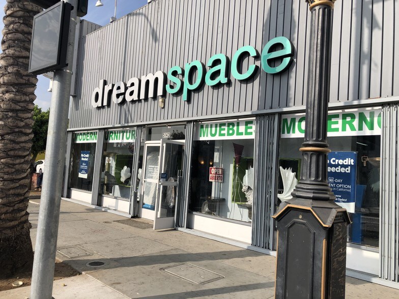 5143 Whittier Blvd, Los Angeles, CA à louer - Photo du bâtiment - Image 1 de 17