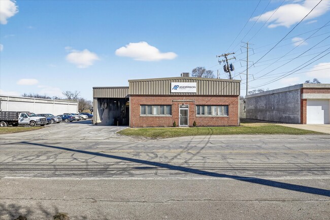 More details for 4891 Van Epps Rd, Brooklyn Heights, OH - Industrial for Sale