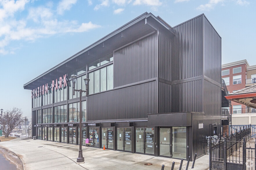 10245 82nd Ave NW, Edmonton, AB for lease - Building Photo - Image 1 of 8