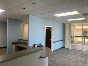 668-670 N Orlando Ave, Maitland, FL for lease Interior Photo- Image 2 of 25