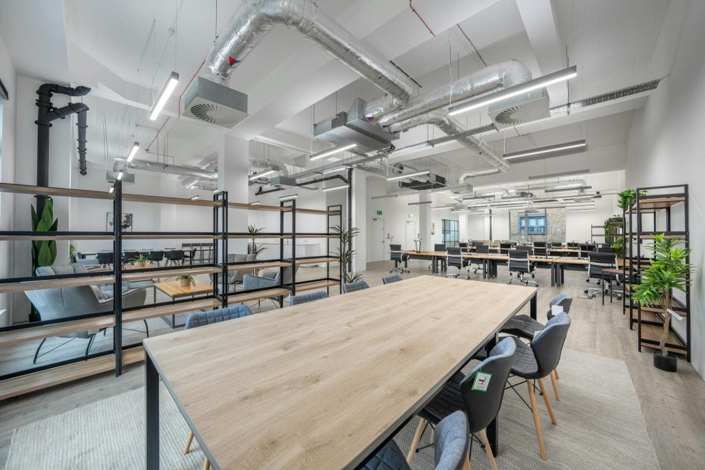 112-124 Camden High St, Londres à louer Photo intérieure- Image 1 de 5