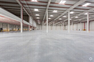 Calle Sierra de la Demanda, 51, Madrid, Madrid for lease Building Photo- Image 2 of 7