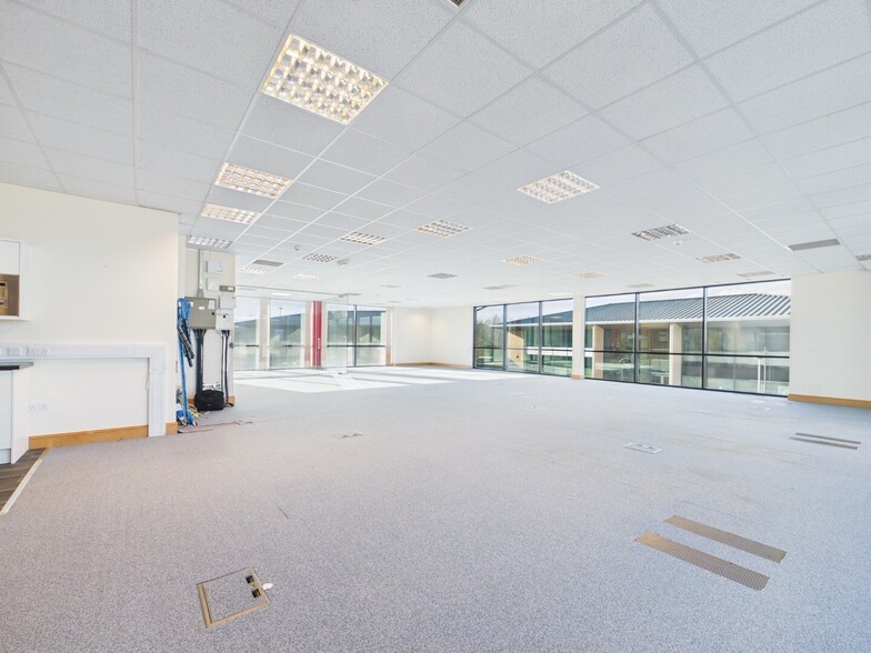 Slackbuie Ave, Inverness for lease - Building Photo - Image 3 of 8