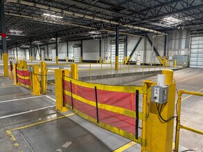 3790 W Great Lakes Dr, Salt Lake City, UT à louer Photo du bâtiment- Image 2 de 5