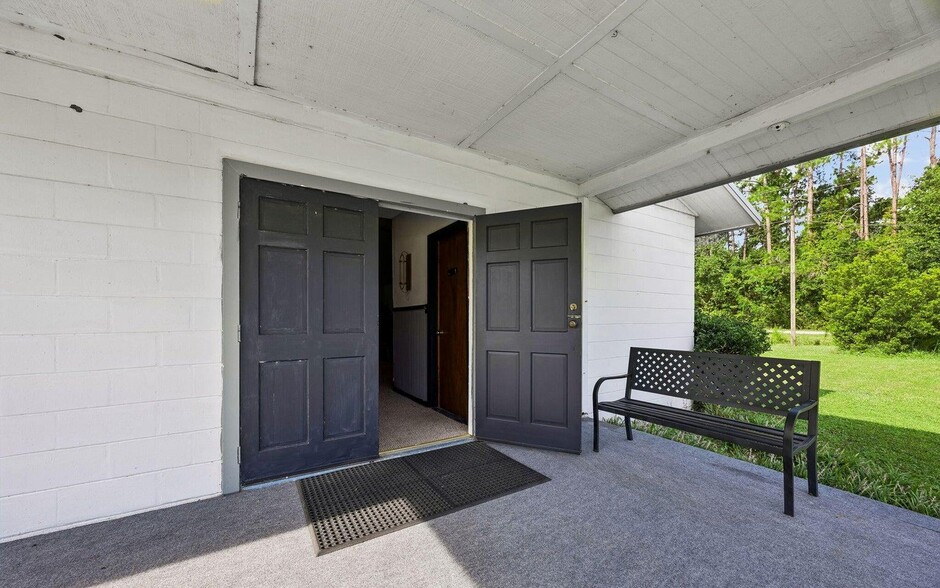 101 Sesame St, Palatka, FL for sale - Building Photo - Image 2 of 27