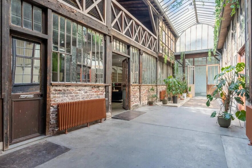 Commerce de détail dans Paris à vendre - Photo du bâtiment - Image 2 de 19