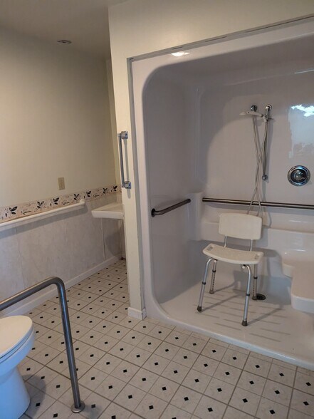 13 First St, Cairnbrook, PA à vendre - Photo du bâtiment - Image 3 de 8