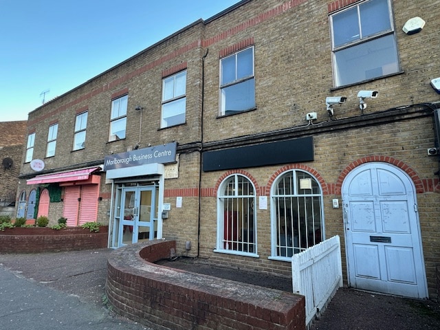 96 George Ln, London for lease - Primary Photo - Image 1 of 1