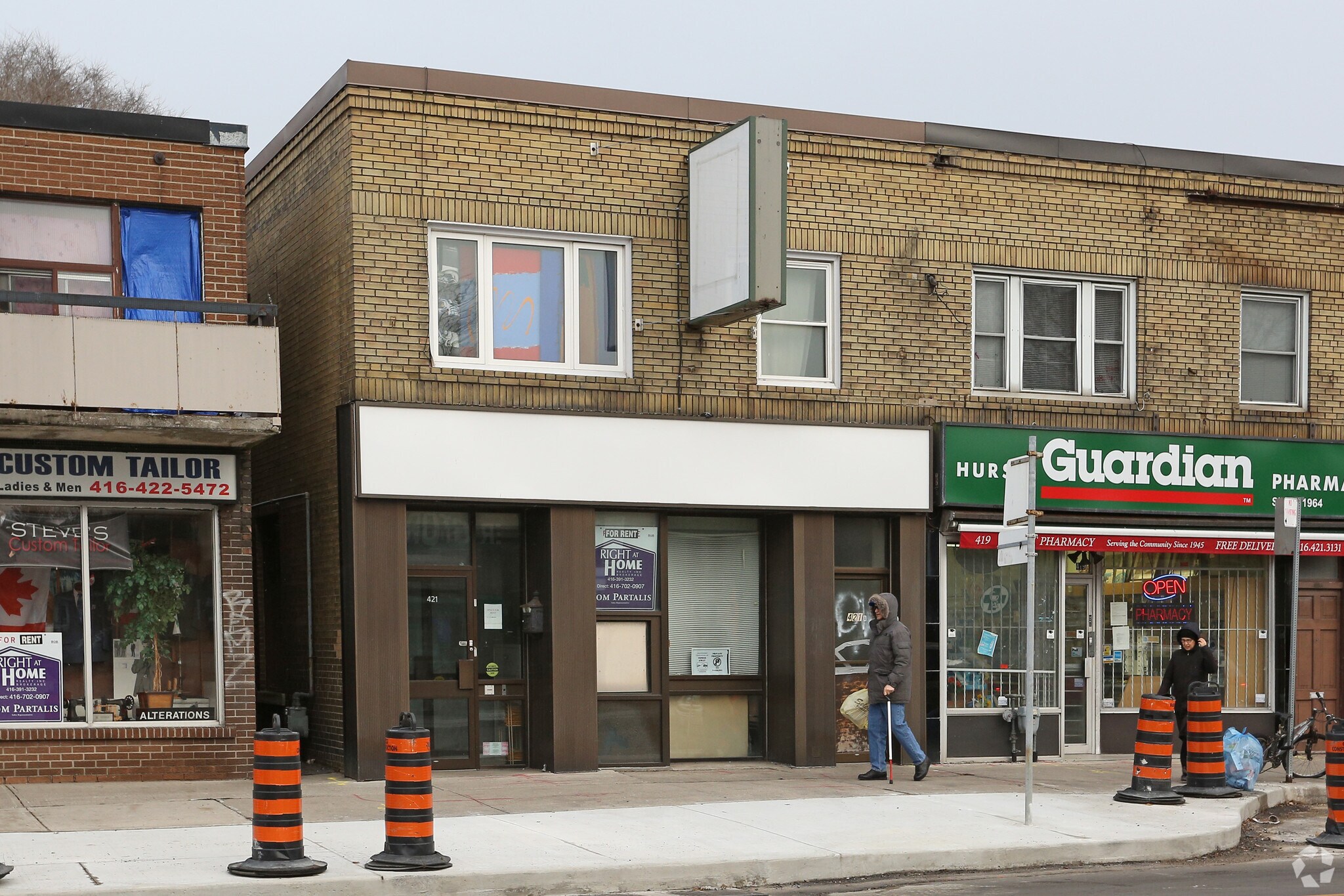 421 Donlands Ave, Toronto, ON à vendre Photo principale- Image 1 de 1