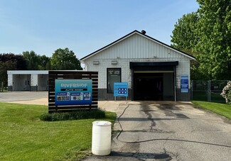 Plus de détails pour 1941 W Main St, Lowell, MI - Spécialité à vendre