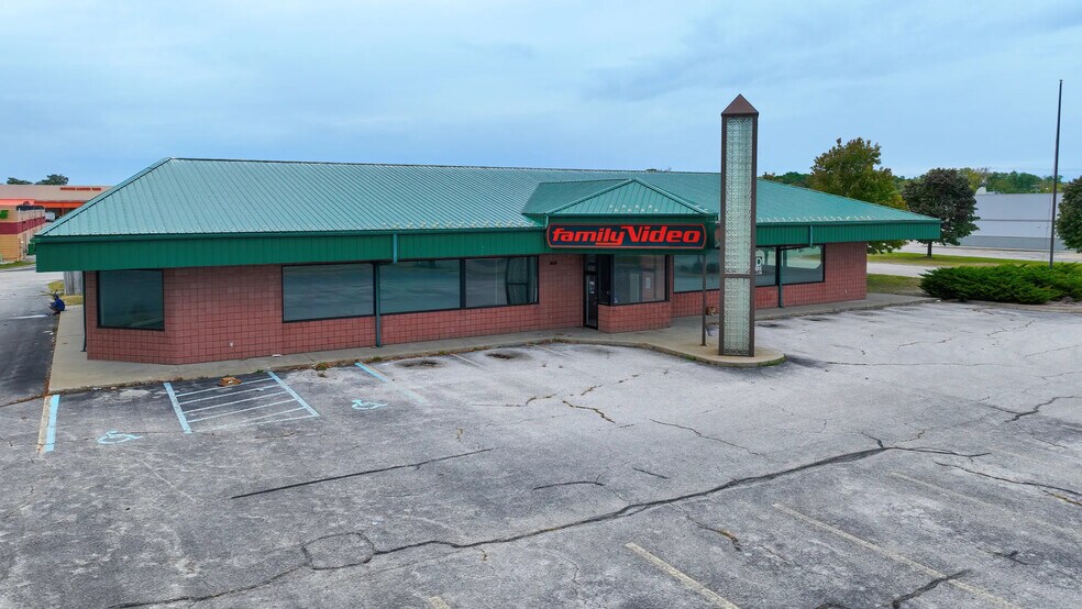 2669 Henry St, Muskegon, MI à louer - Photo du bâtiment - Image 2 de 5