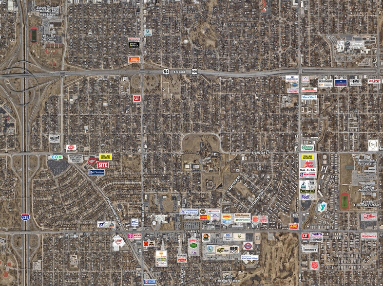 2747 Boulevard Plz, Wichita, KS for lease - Building Photo - Image 2 of 2