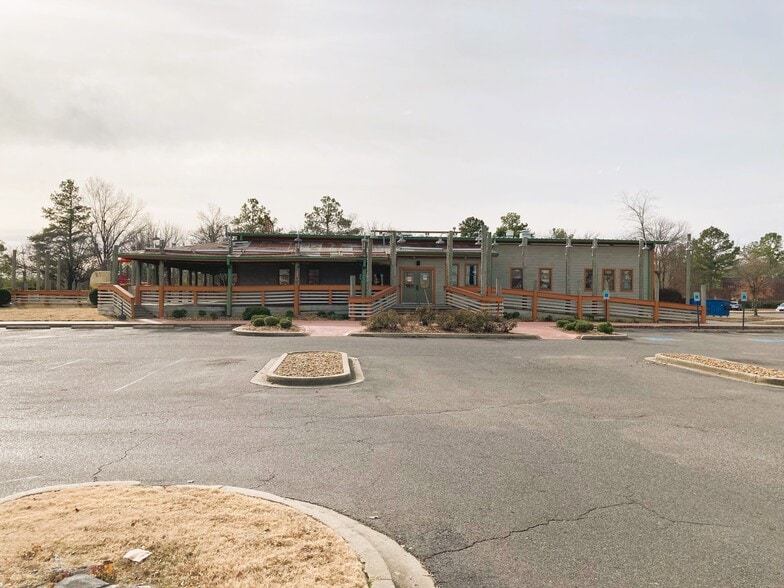 7990 Horizon Center Blvd, Memphis, TN for sale - Building Photo - Image 2 of 7