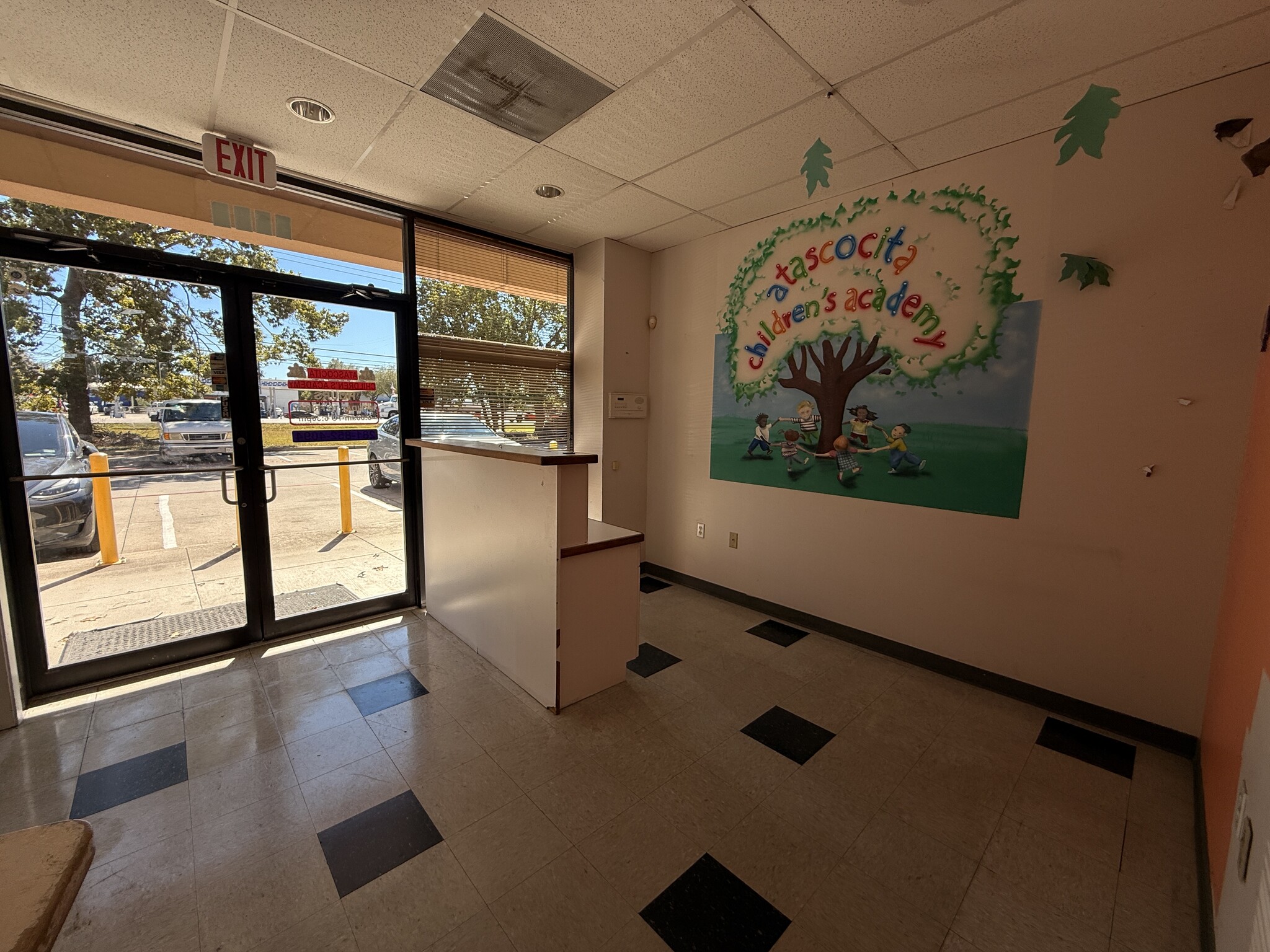 5363-5383 Timber Forest Dr, Humble, TX à louer Photo intérieure- Image 1 de 15