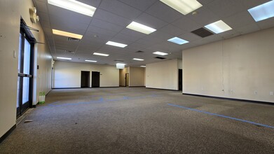 2341 E Postal Dr, Pahrump, NV à vendre Photo intérieure- Image 2 de 4