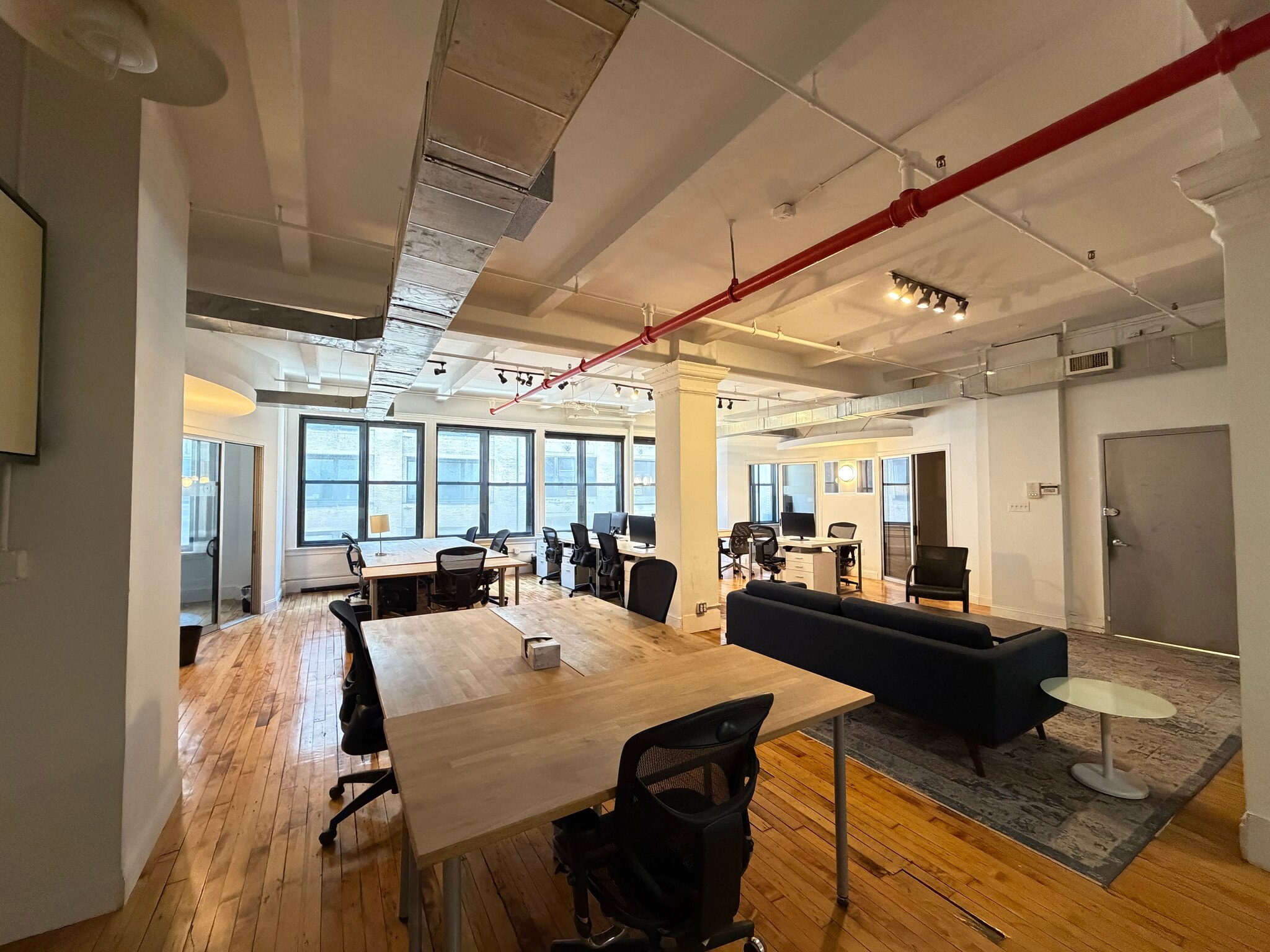 115-117 W 27th St, New York, NY for lease Interior Photo- Image 1 of 9
