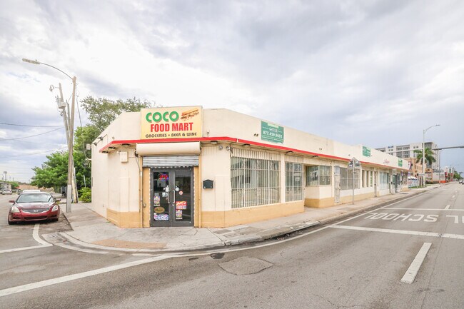 Plus de détails pour 6341-6355 NW 7th Ave, Miami, FL - Commerce de détail à louer