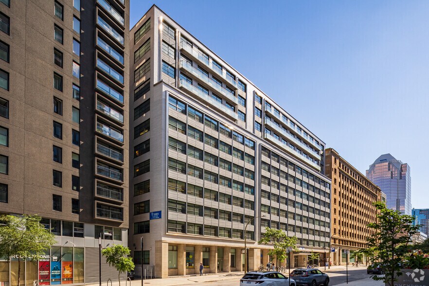 390-400 Boul De Maisonneuve O, Montréal, QC à louer - Photo principale - Image 1 de 4