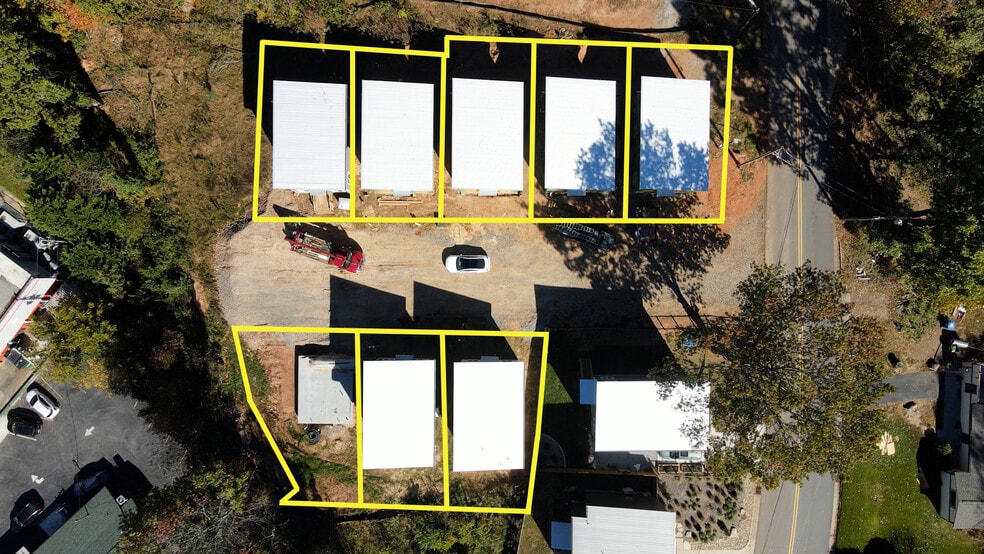 108 Lager Ln, Asheville, NC for sale - Building Photo - Image 1 of 27