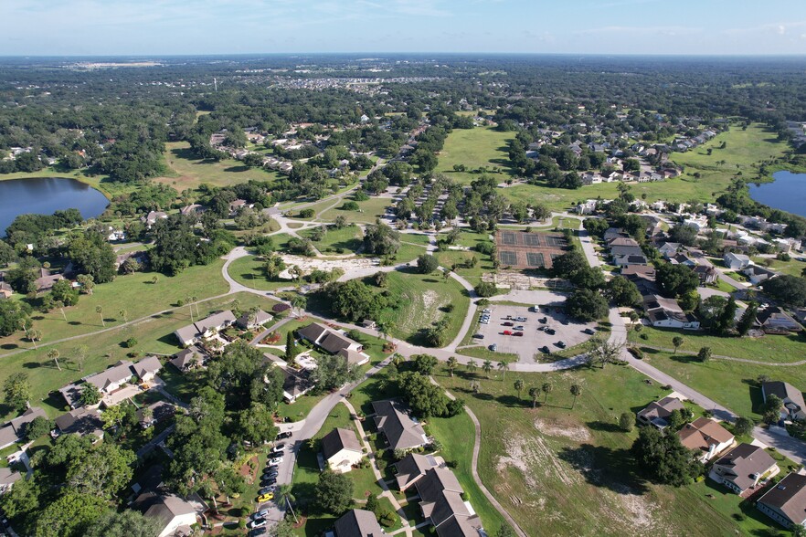 Errol Pkwy, Apopka, FL à vendre - Photo du b timent - Image 3 de 17