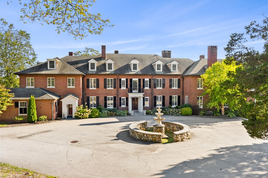 50 Mansion Dr, Rowley, MA à vendre - Photo du bâtiment - Image 1 de 32