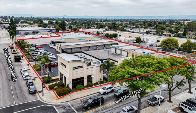 Plus de détails pour Premier Infill San Fernando Valley – Commerce de détail à vendre, San Fernando, CA