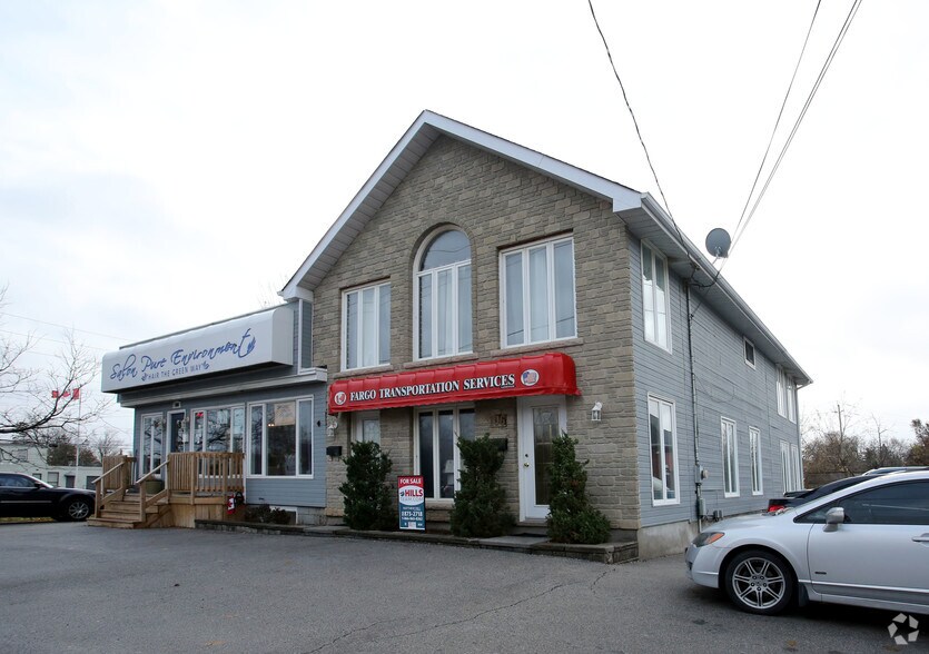 106 Guelph St, Halton Hills, ON à vendre - Photo principale - Image 1 de 1