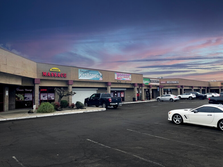 3008 E Hammer Ln, Stockton, CA for lease - Building Photo - Image 2 of 5