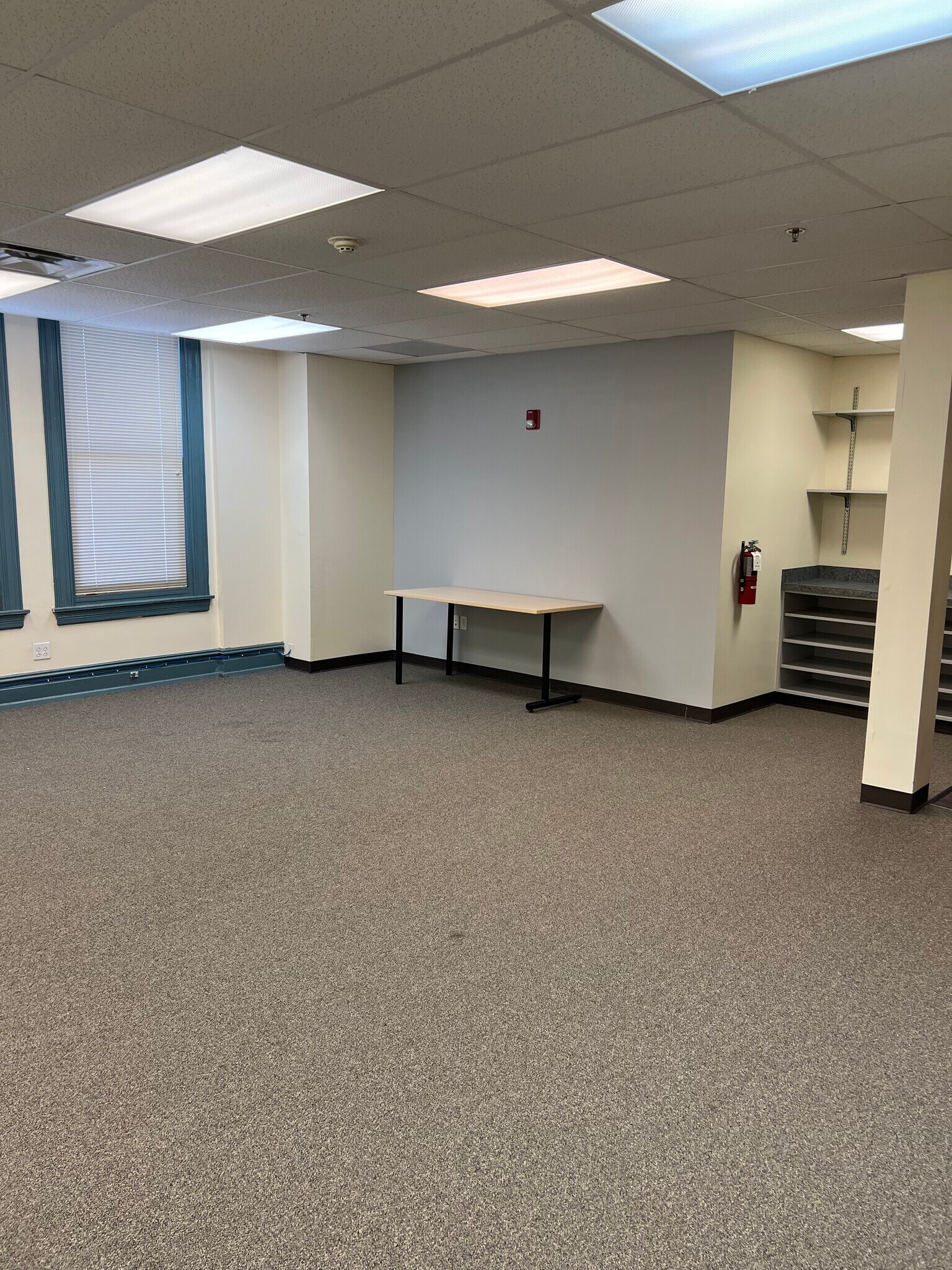 152 E High St, Pottstown, PA for lease Interior Photo- Image 1 of 7