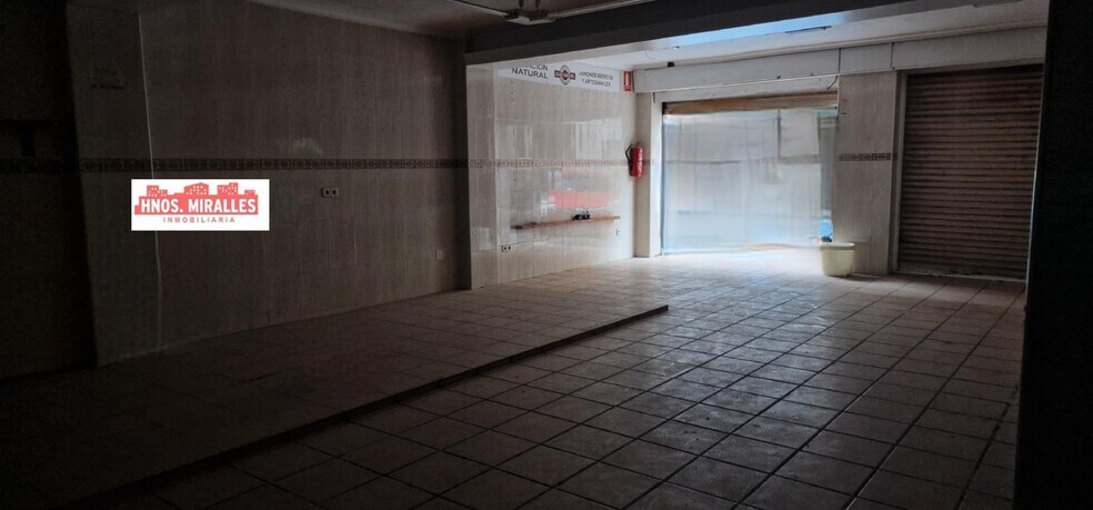 Retail in Elche, Alicante for sale - Interior Photo - Image 3 of 7