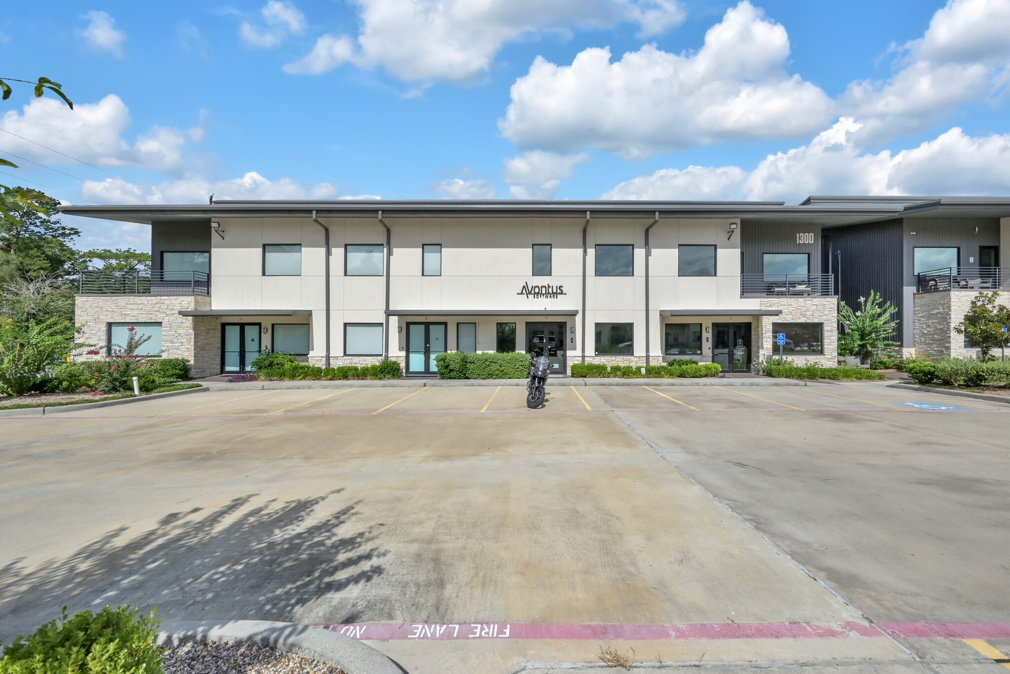 1300 Rayford Park Rd, Spring, TX for sale Building Photo- Image 1 of 33