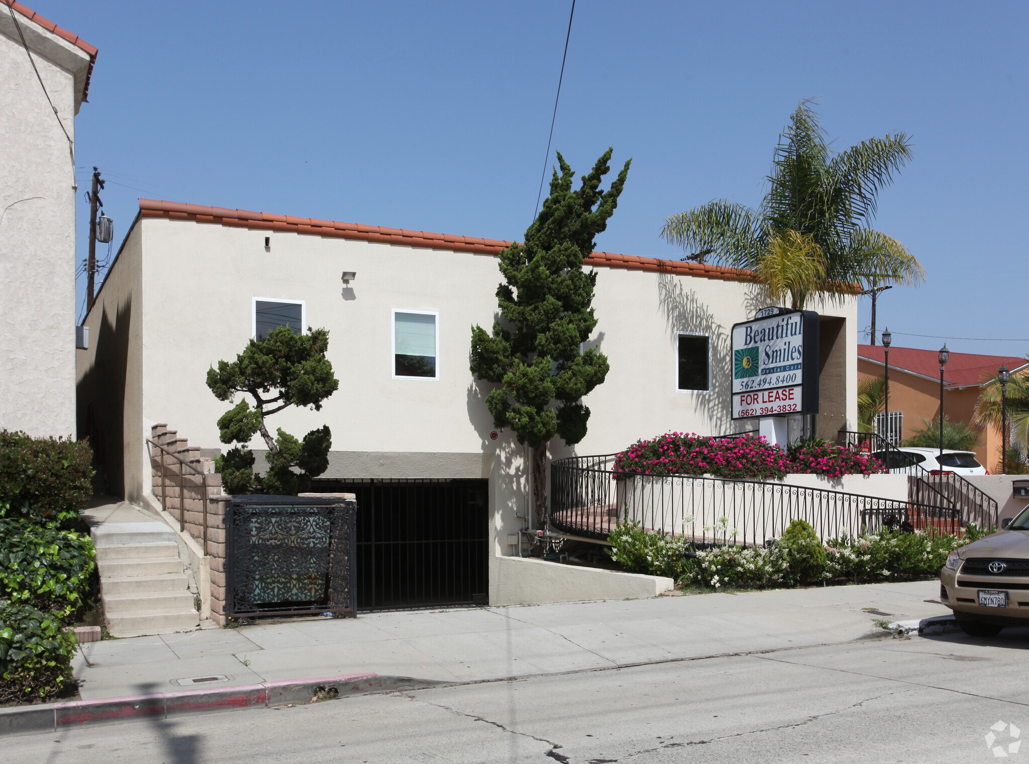 1729 Termino Ave, Long Beach, CA à vendre Photo principale- Image 1 de 4