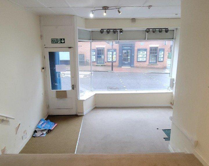 90 High St, Knaresborough à vendre - Photo du bâtiment - Image 3 de 8