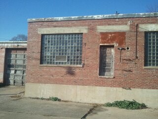 118 E Main St, Mc Connell, IL for lease - Building Photo - Image 3 of 10