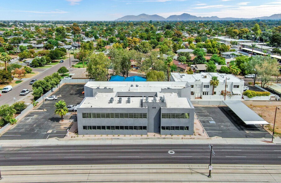 1212 W Camelback Rd, Phoenix, AZ for sale - Primary Photo - Image 1 of 19