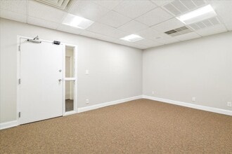 225 Boston St, Lynn, MA for lease Interior Photo- Image 2 of 13