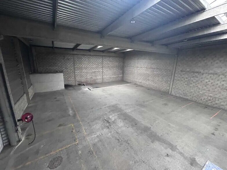 35-37 Avenue Des Frères Montgolfier, Chassieu for lease - Building Photo - Image 3 of 60