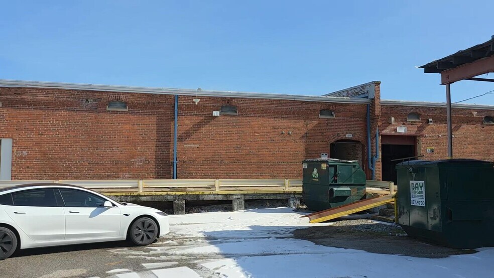 827 Douglas Ave, Portsmouth, VA à louer - Vidéo sur l’inscription commerciale - Image 2 de 113