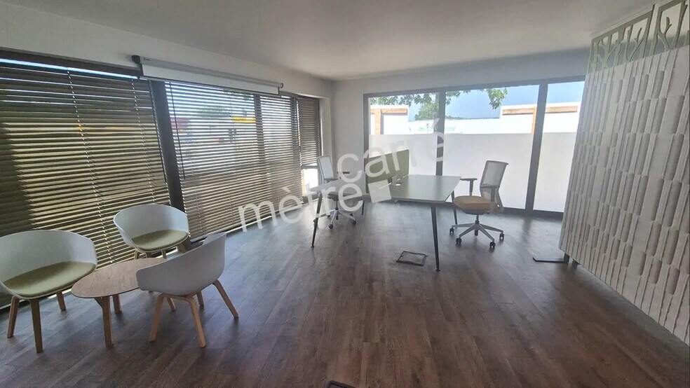 Flex dans Couëron à louer - Photo intérieure - Image 2 de 8