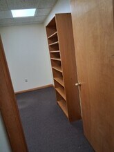 416 Green Ln, Bristol, PA for lease Interior Photo- Image 1 of 1