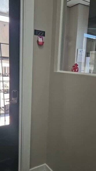 5361 Williams Dr, Georgetown, TX à louer - Vidéo sur l’inscription commerciale - Image 2 de 9