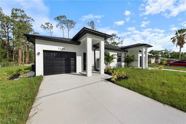 More details for 2429-2431 Lola Ave, Lehigh Acres, FL - Multifamily for Sale