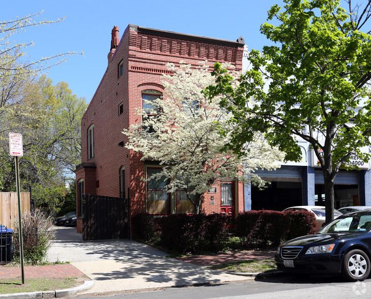 710 E St SE, Washington, DC for sale - Primary Photo - Image 1 of 1